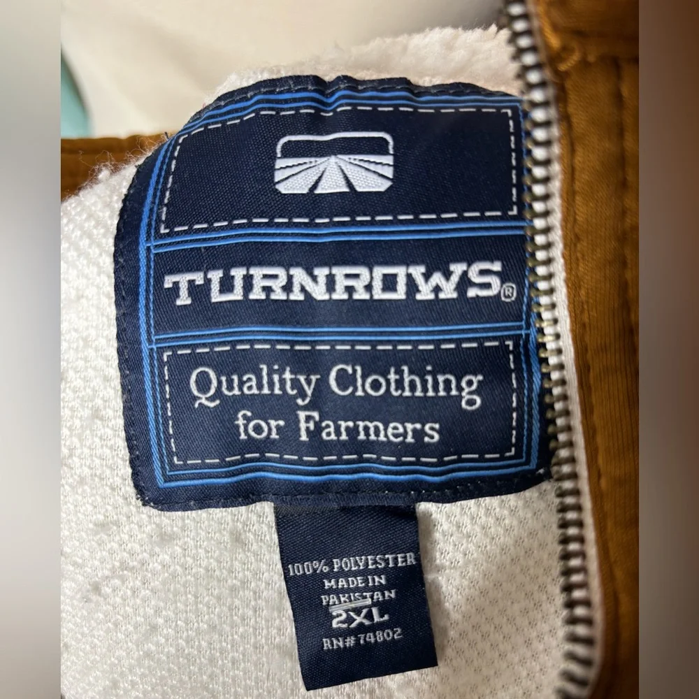 Cozy White Sherpa Half-Zip Sweater - Picture 2 of 5